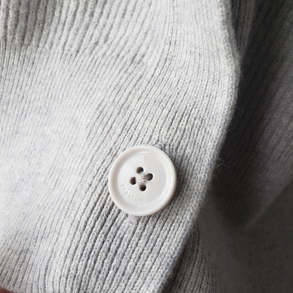 Wilfred wool linen blend light gray cardigan size Medium - Picture 3 of 9